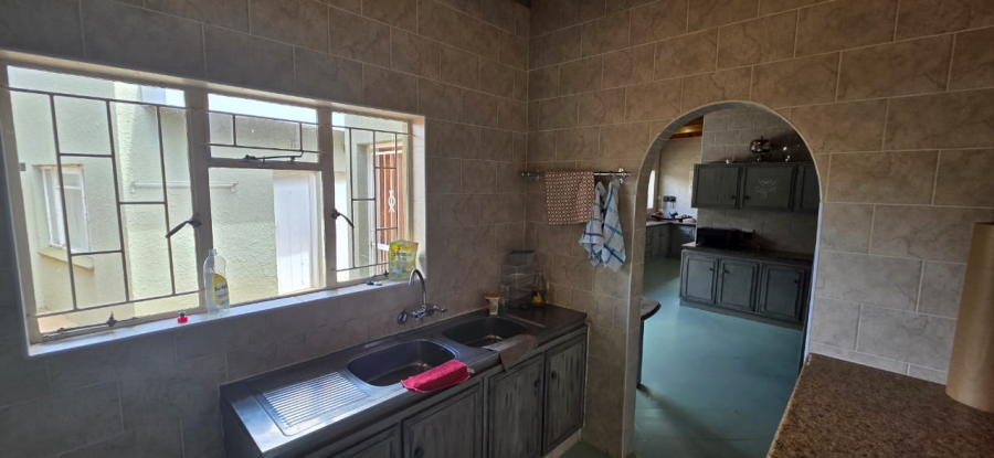 4 Bedroom Property for Sale in Flamwood North West